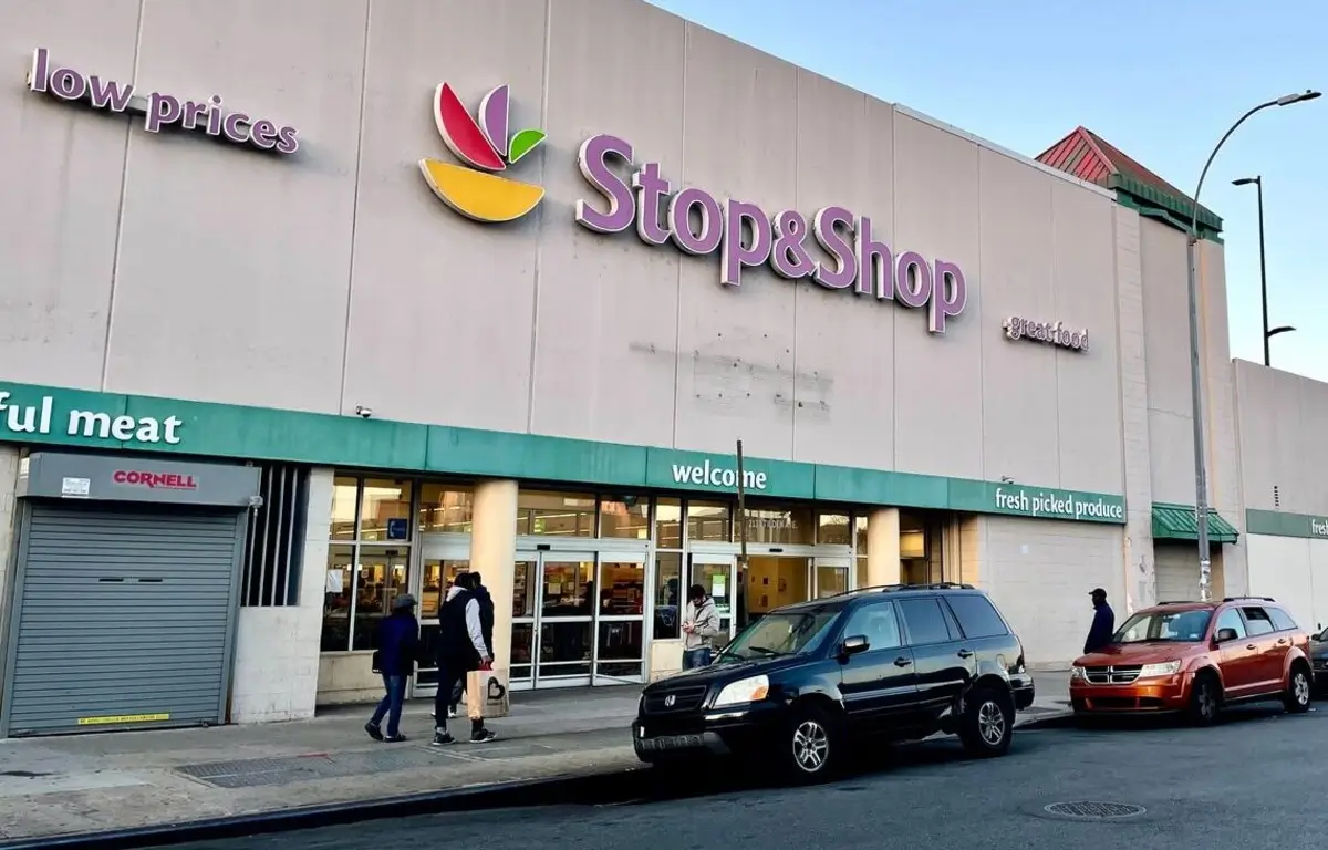 does Stop and Shop do Money Orders